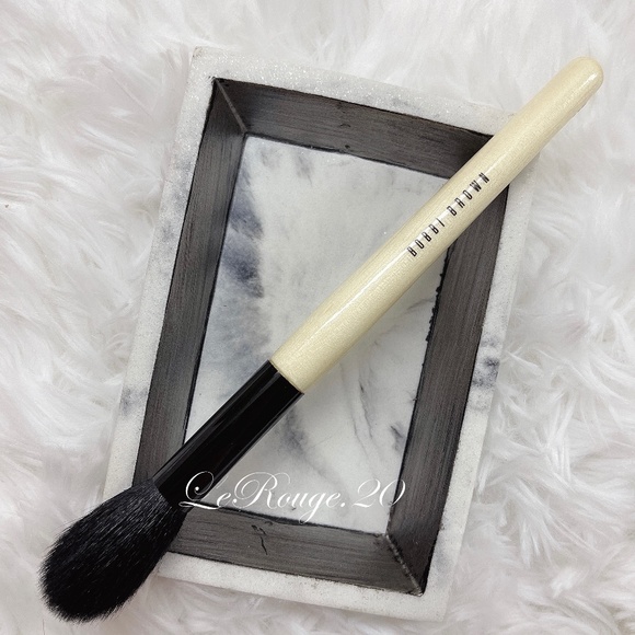 Bobbi brown sheer powder / highlighter blush brush - Picture 1 of 3